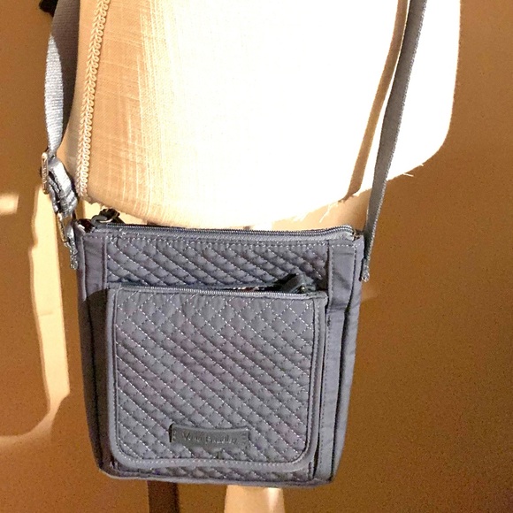 New Vera Bradley Quilted Crossbody Bag in Dark Gray - Picture 2 of 8